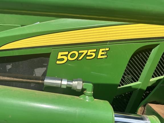Image of John Deere 5075E Primary image