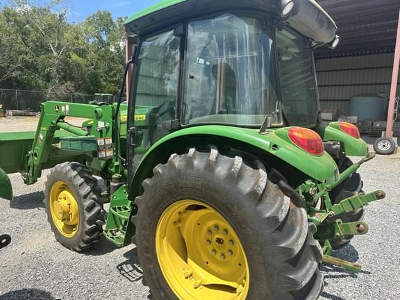 Image of John Deere 5075E equipment image 2