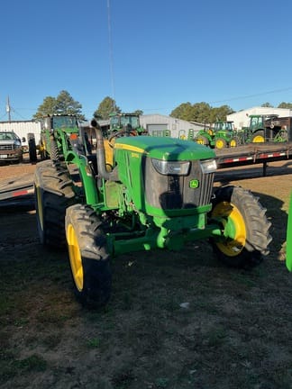 Main image John Deere 5075E