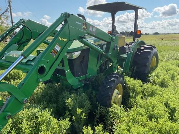 Image of John Deere 5075E equipment image 3