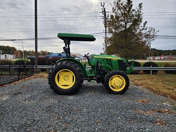 Image of John Deere 5075E equipment image 1