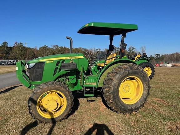 Image of John Deere 5075E Primary image