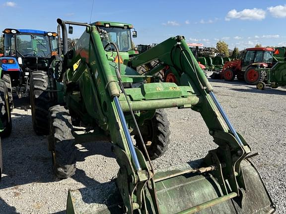 Image of John Deere 5075E equipment image 4