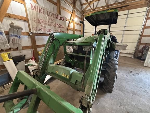 Image of John Deere 5075E equipment image 2