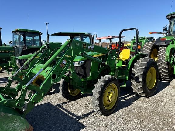 Image of John Deere 5075E equipment image 1