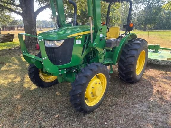 Image of John Deere 5075E equipment image 2