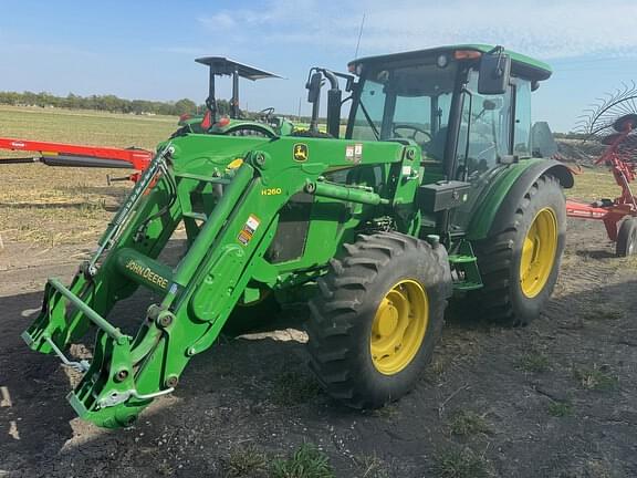 Image of John Deere 5075M equipment image 2