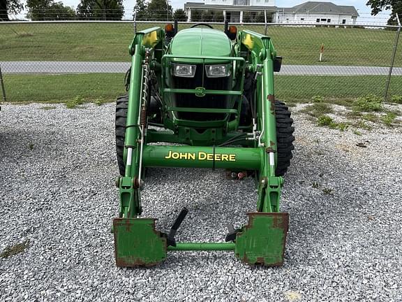 Image of John Deere 5075M equipment image 1