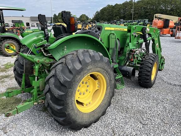 Image of John Deere 5075M equipment image 2