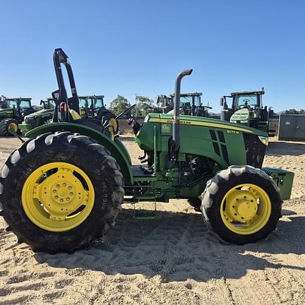 Image of John Deere 5075M Primary image