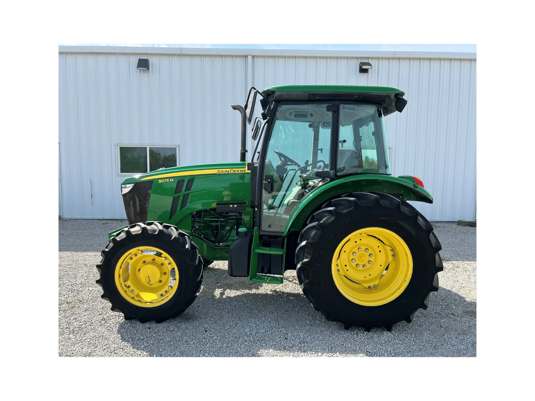2016 John Deere 5075M Equipment Image0