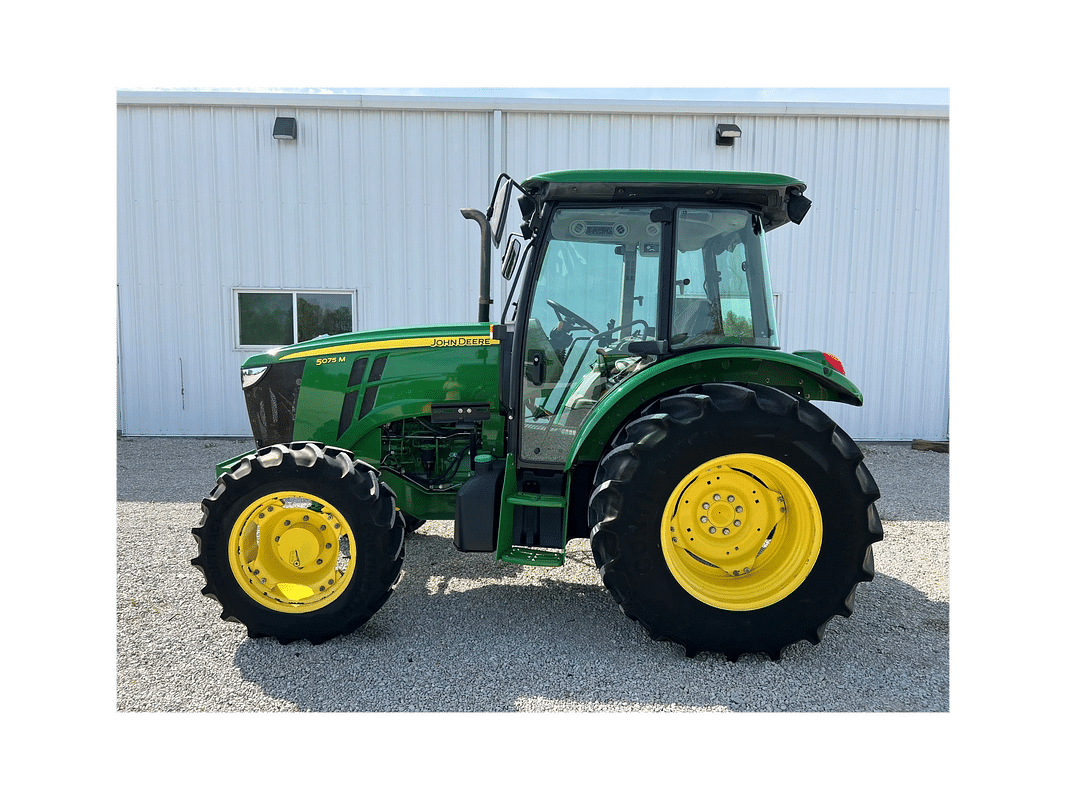 Image of John Deere 5075M Primary Image