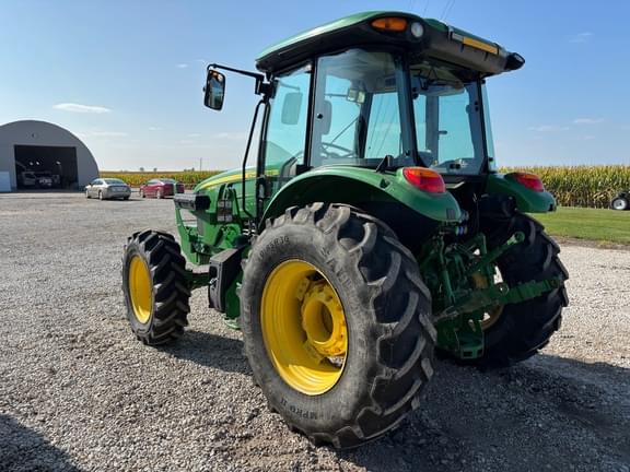 Image of John Deere 5085E equipment image 1