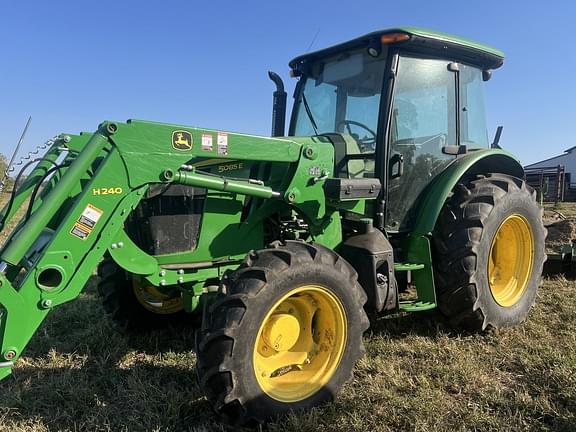 Image of John Deere 5085E Primary image