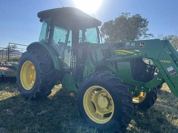 Image of John Deere 5085E equipment image 1