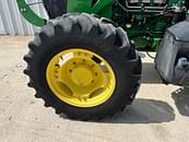 Thumbnail image John Deere 5085E 3