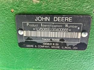 Main image John Deere 5085E 7