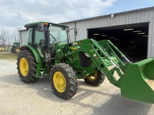 2016 John Deere 5085E Image