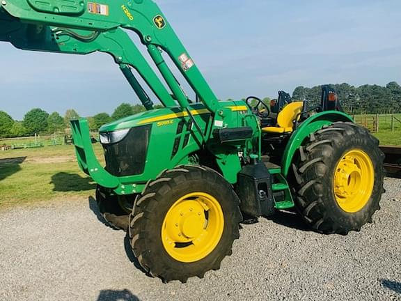 Image of John Deere 5085E Primary image