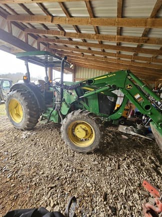 Image of John Deere 5085E Primary image