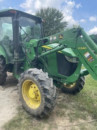 Image of John Deere 5085E equipment image 3