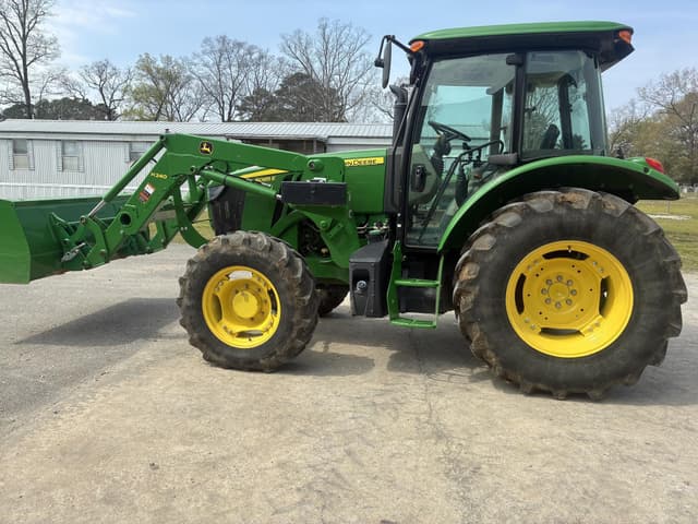 Image of John Deere 5085E equipment image 3
