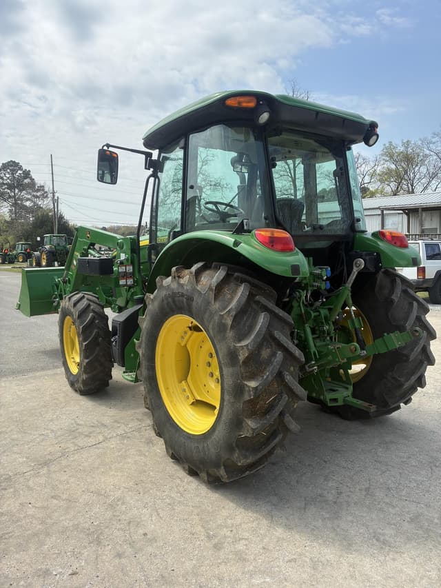 Image of John Deere 5085E equipment image 4