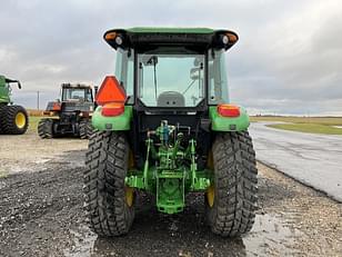 Main image John Deere 5085E 4