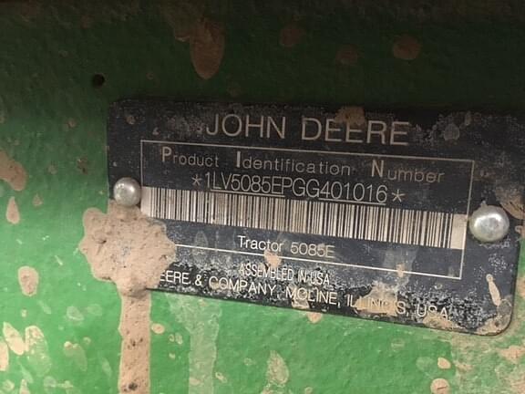 Image of John Deere 5085E equipment image 1