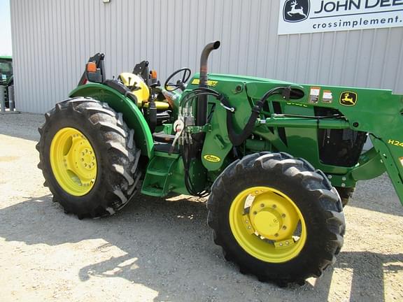 Image of John Deere 5085E equipment image 4