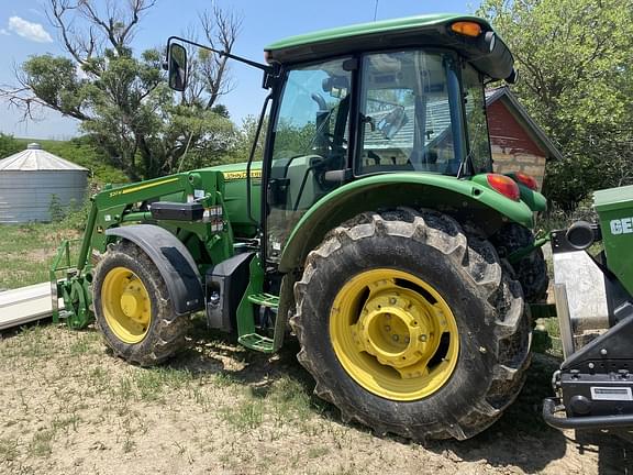 Image of John Deere 5085E equipment image 1