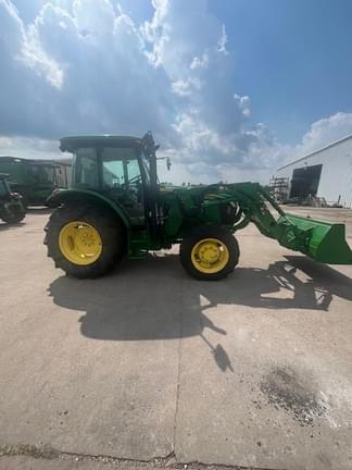 Image of John Deere 5085E equipment image 2