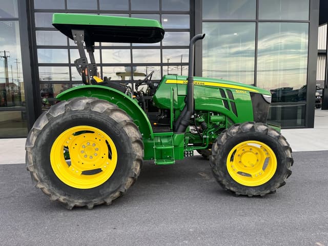 Image of John Deere 5085E equipment image 4