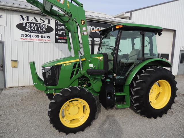 Image of John Deere 5085E equipment image 2