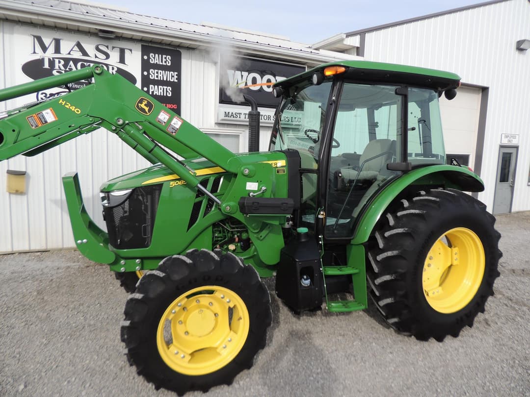 Image of John Deere 5085E Primary image