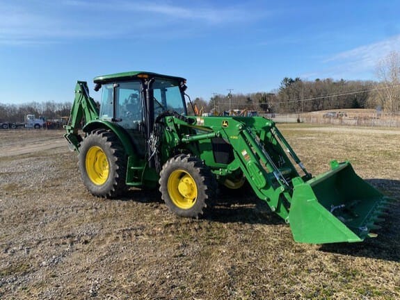 2016 John Deere 5085M Equipment Image0