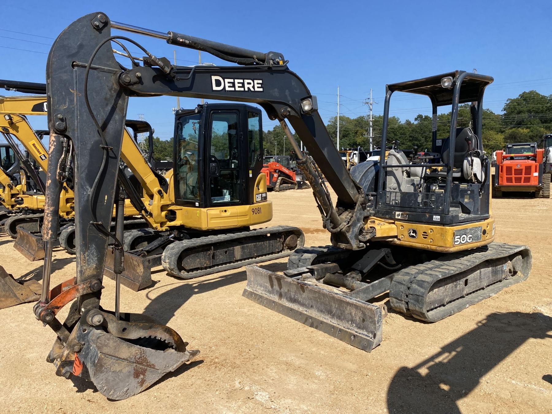 2016 John Deere 50G Equipment Image0