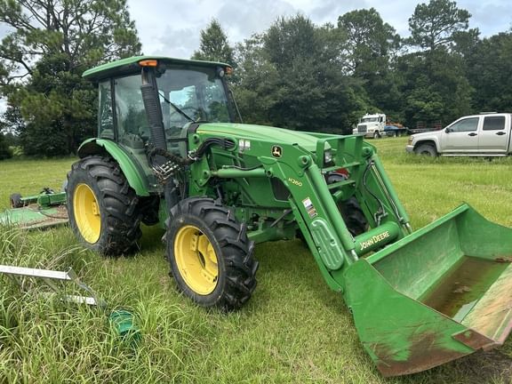 2016 John Deere 5100E Image