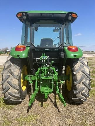 Image of John Deere 5100E equipment image 4