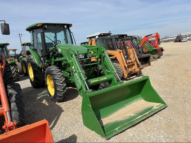 Image of John Deere 5100E equipment image 1