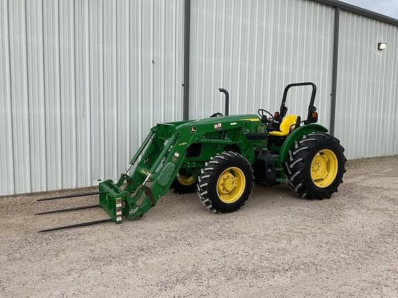 Image of John Deere 5100E equipment image 1