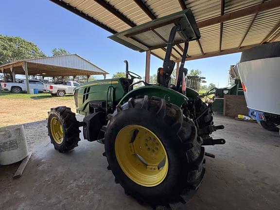 Image of John Deere 5100E equipment image 1