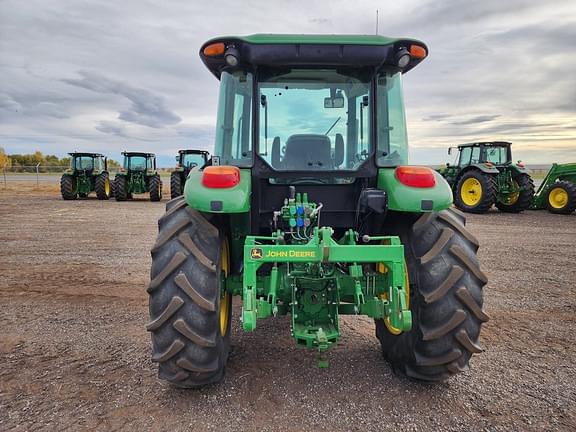 Image of John Deere 5100E equipment image 3