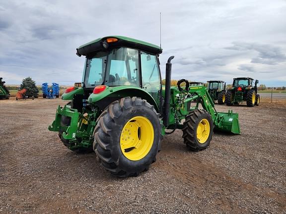 Image of John Deere 5100E equipment image 4