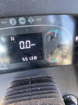 Image of John Deere 5100E equipment image 2