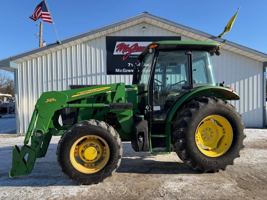 Image of John Deere 5100E Primary image