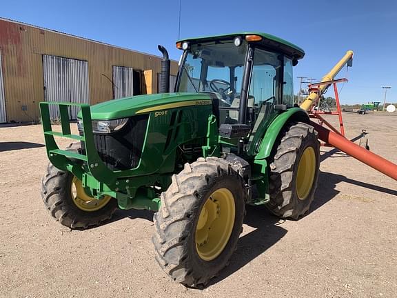 2016 John Deere 5100E Equipment Image0