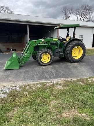 Image of John Deere 5100M equipment image 2