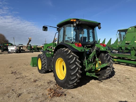 Image of John Deere 5100M equipment image 4