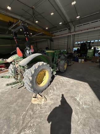 Image of John Deere 5100M equipment image 4
